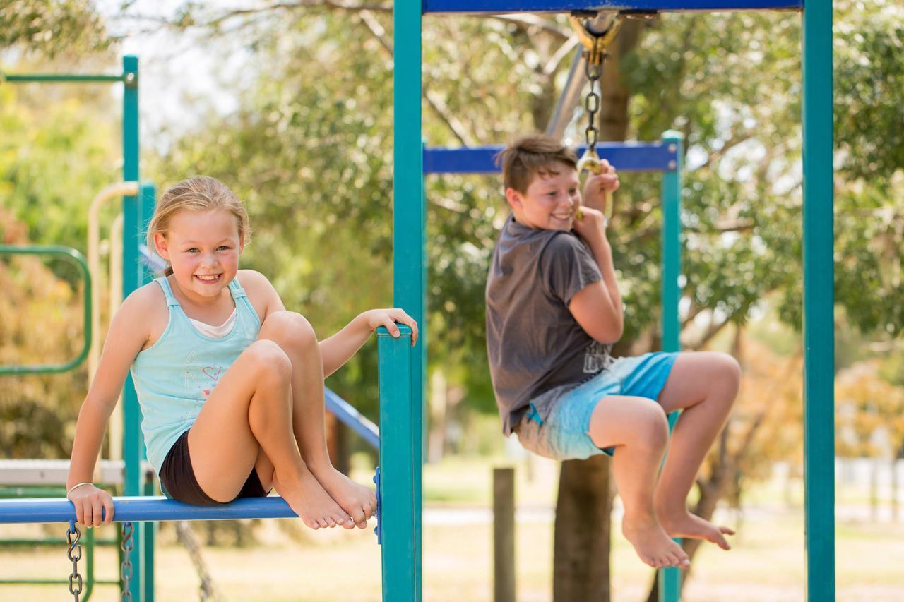 Borderland Wodonga Holiday Park Exterior photo